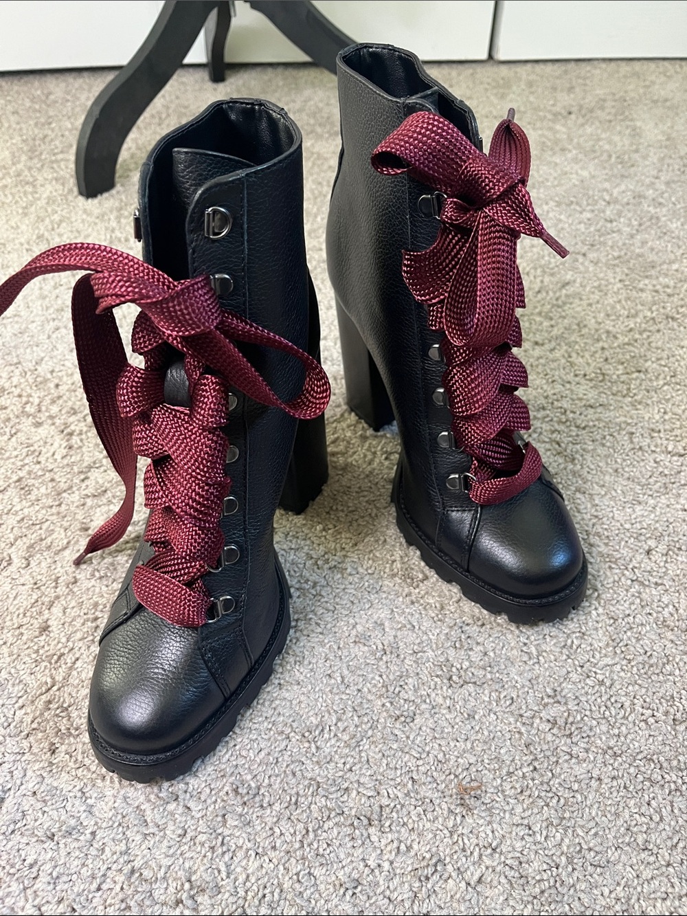 Schutz Zara Black High Block Heel Lace-Up Leather Boots 10B EUC Burgundy Laces